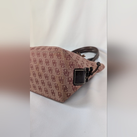Dooney & Bourke Signature Monogrammed Tassel Tote Burgundy Canvas Brown Leather - Picture 6 of 12